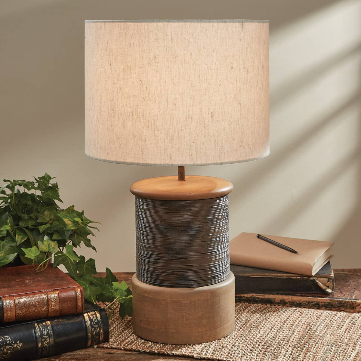 Woodbourne Lamp