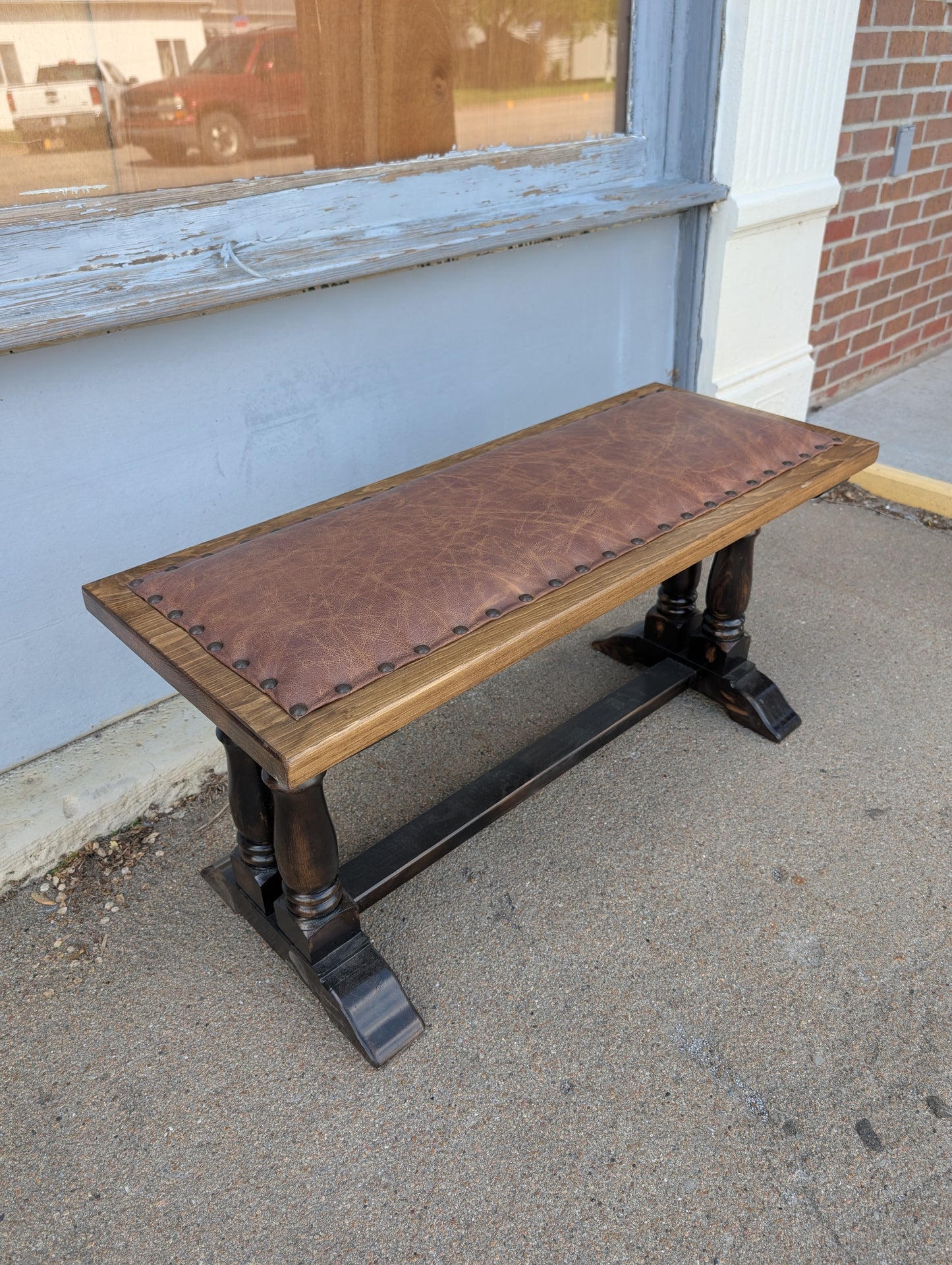 Cave Creek Bench Variation - Black