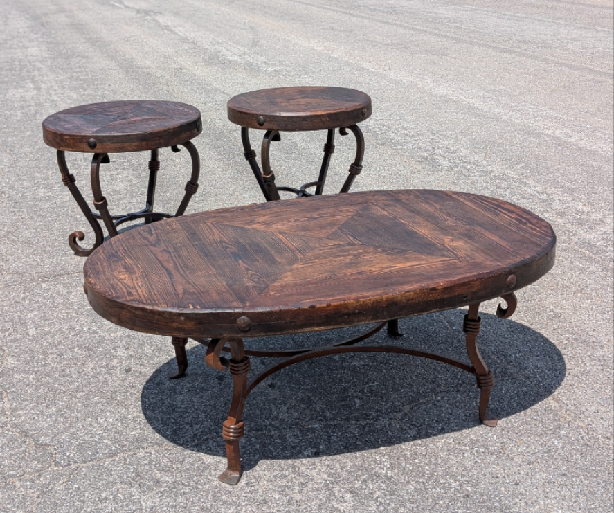 Pesada Iron Coffee Table - Oval