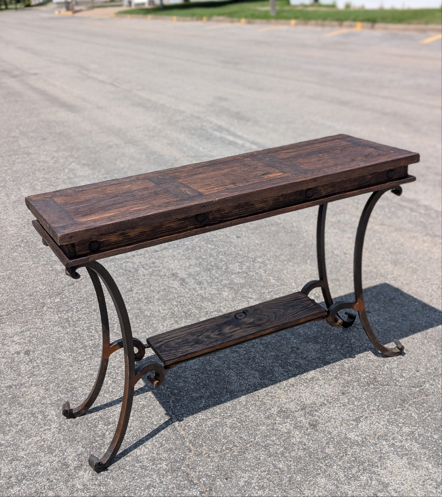 Pesada Iron Sofa Table