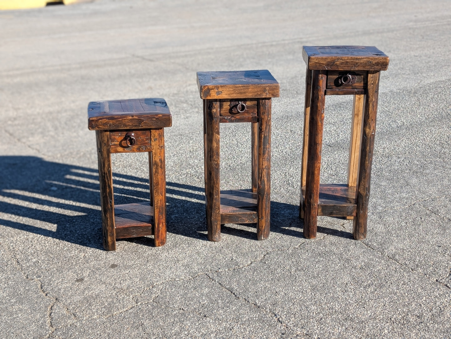 Cabin Table/Plant Stand - IS