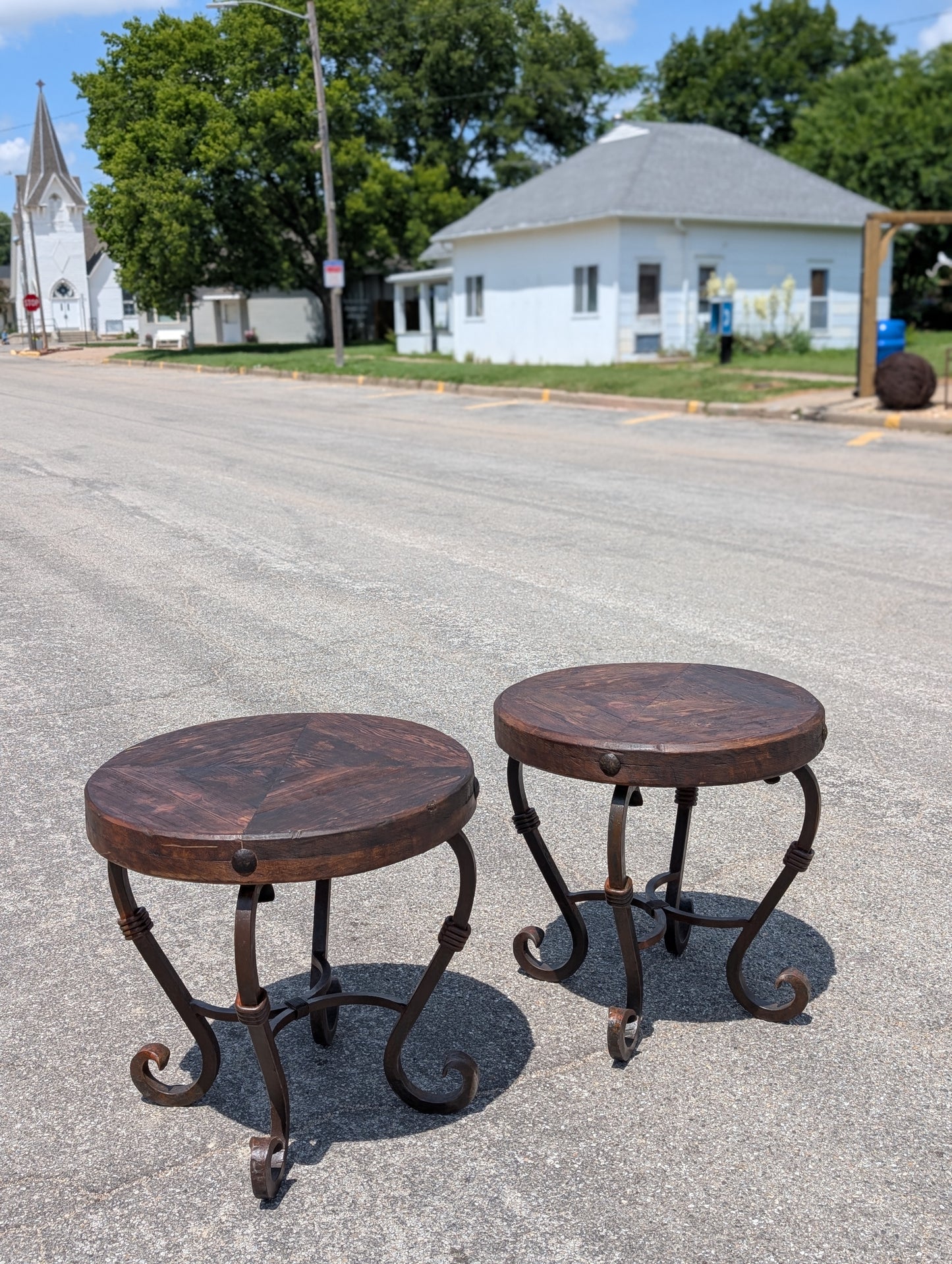 Pesada Iron End Tables - Round