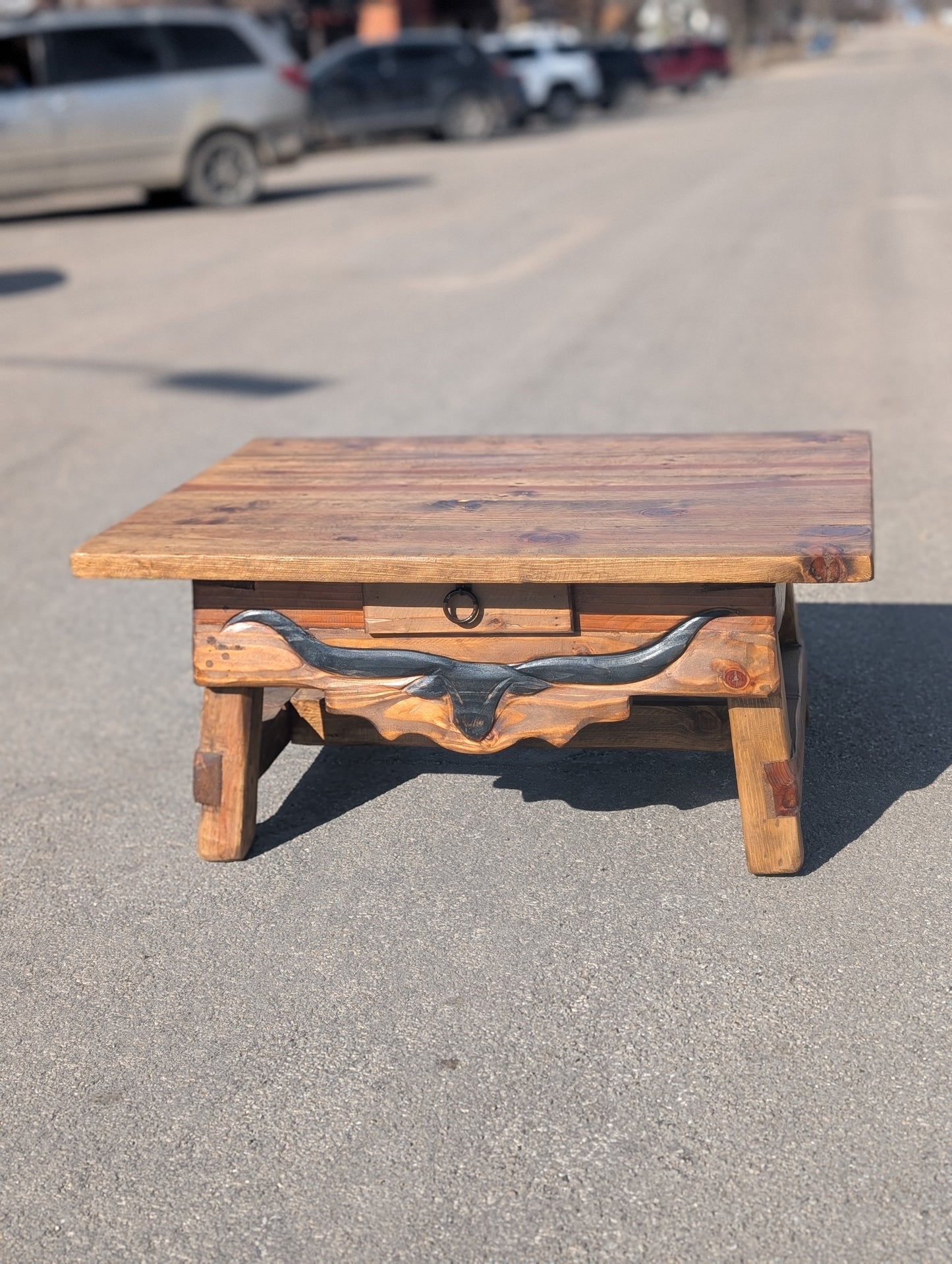 Longhorn End Table - IS