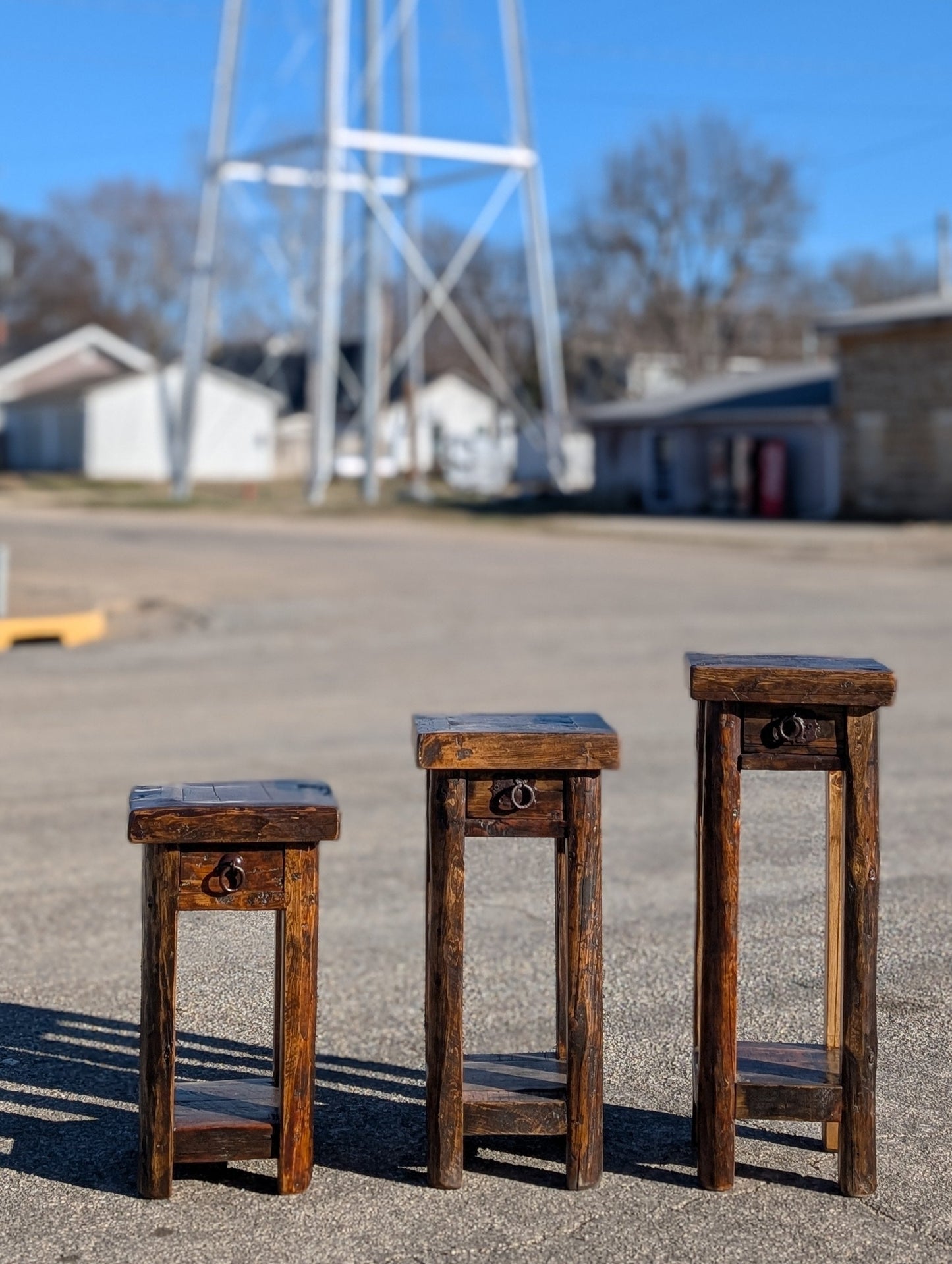 Cabin Table/Plant Stand - IS
