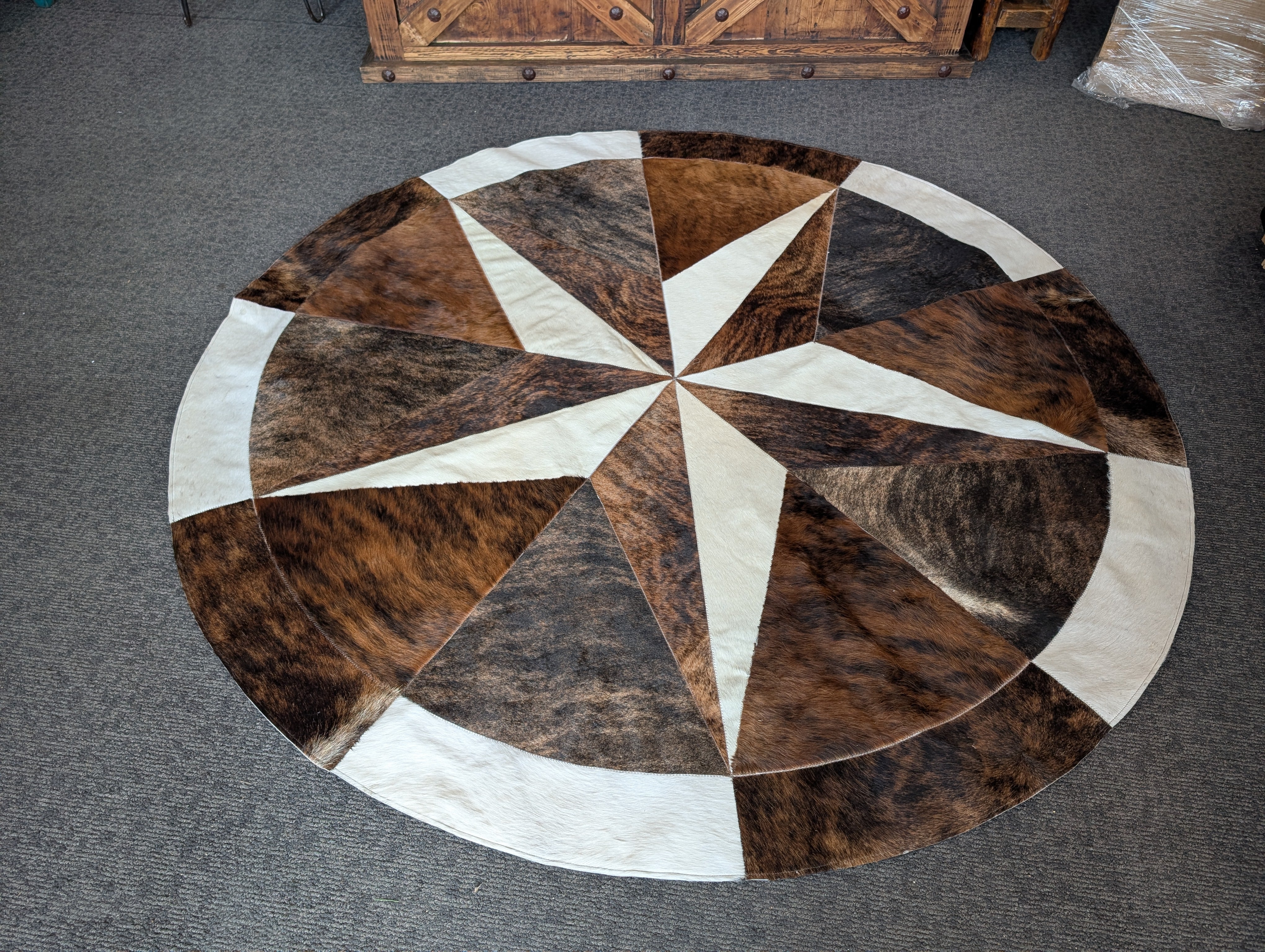 Star Cowhide Rug – Blue River Rustic