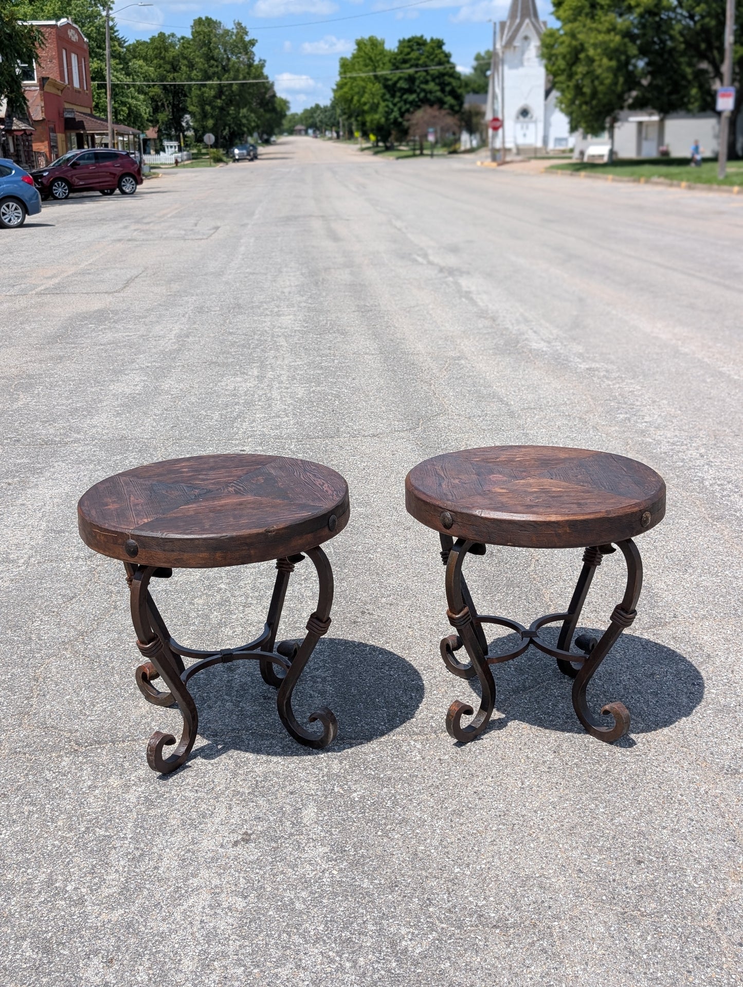 Pesada Iron End Tables - Round
