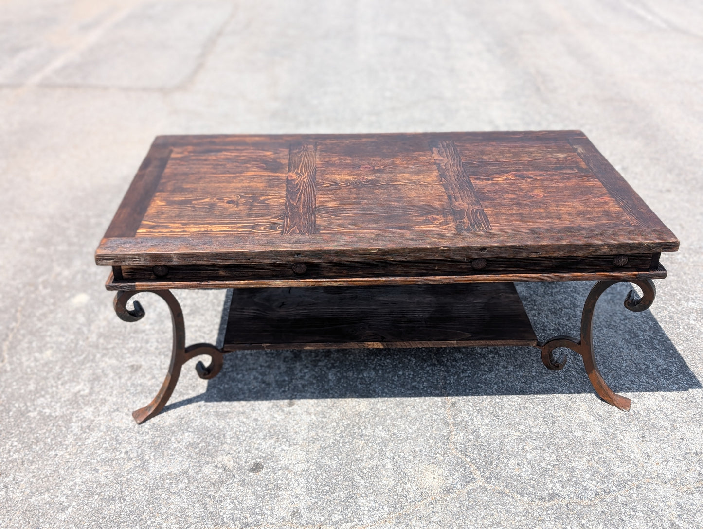 Pesada Iron Coffee Table - Rectangle